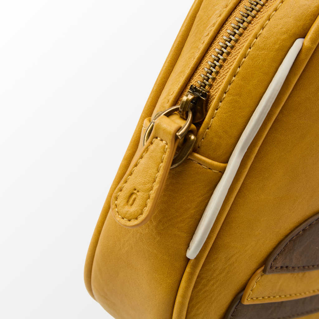 Drömpals Mini Bee Crossbody Bag